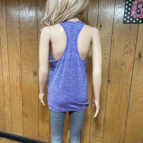 Lululemon Swiftly Tech Tank - Picture 12 of 16